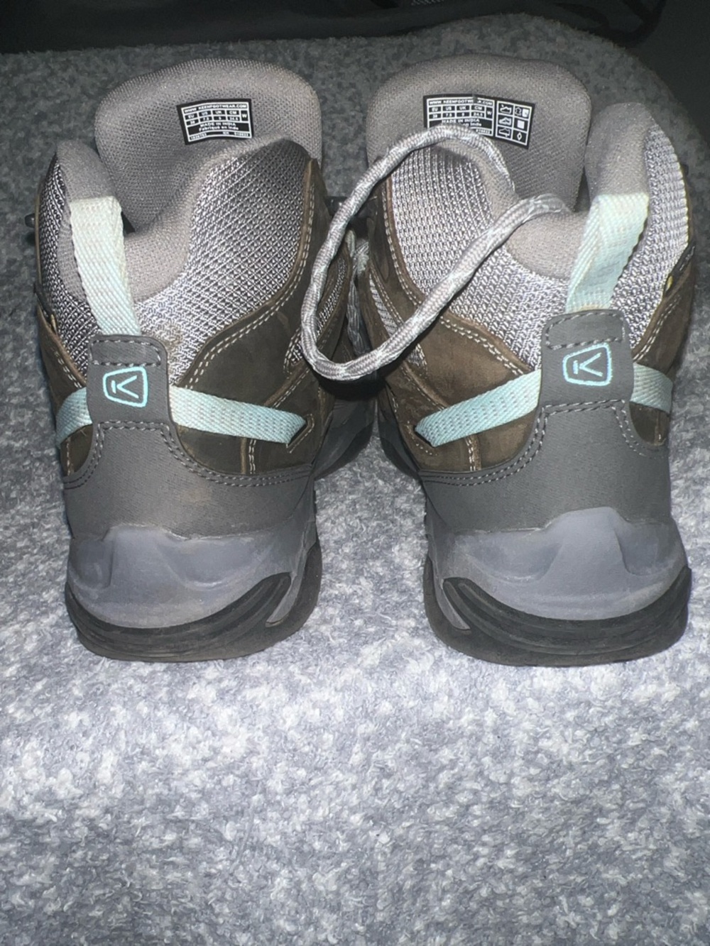 Keen Women's Circadia Mid Waterproof Hiking Boots size 7.5 - Picture 6 of 9